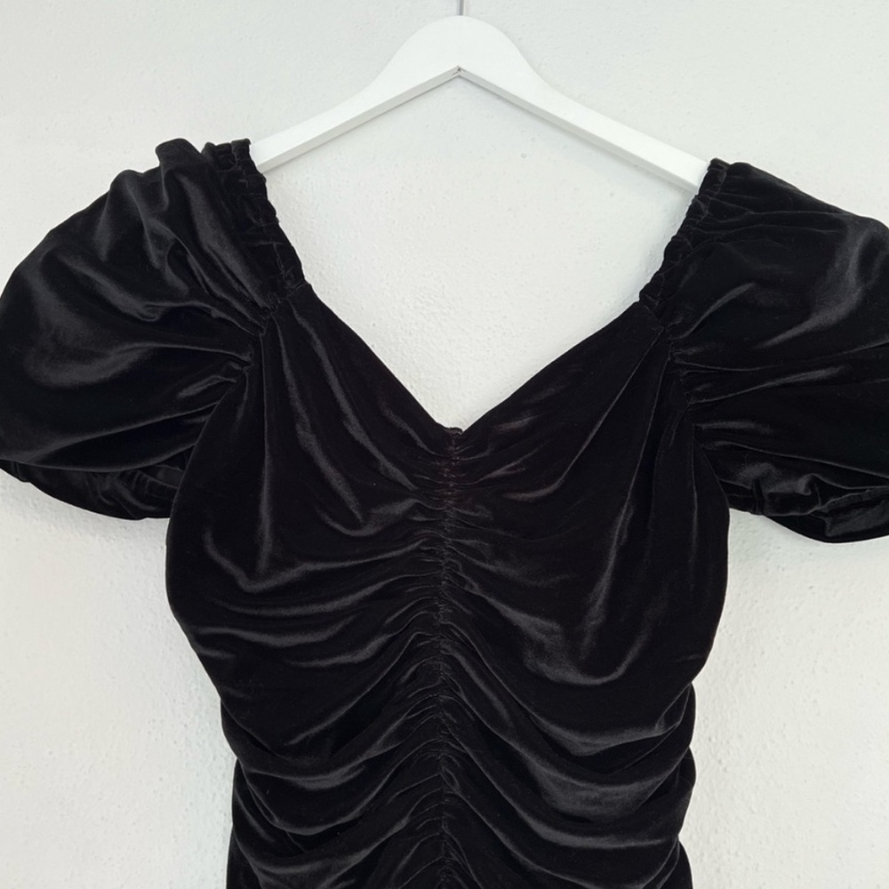 NWT Anthropologie Hutch Black Velvet Ruched Puff Sleeve Mini Dress Sz 10 - Picture 12 of 16